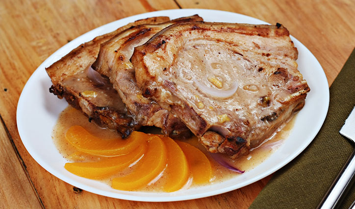 Pork chop with Peach Sauce